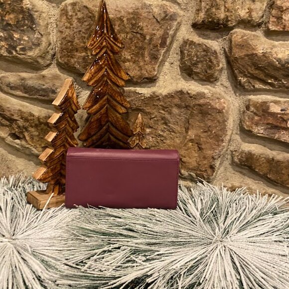 ID Stronghold Women's Wallet - Purple - Picture 2 of 5